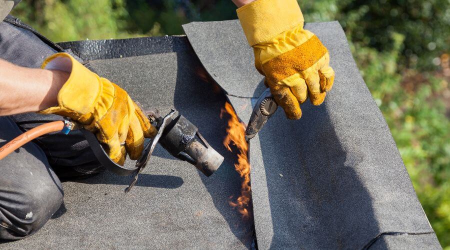 Professional gutter cleaning in Shenandoah Junction, WV